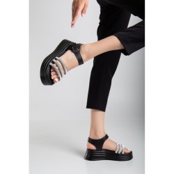 Lalen Siyah Kemerli Sandalet