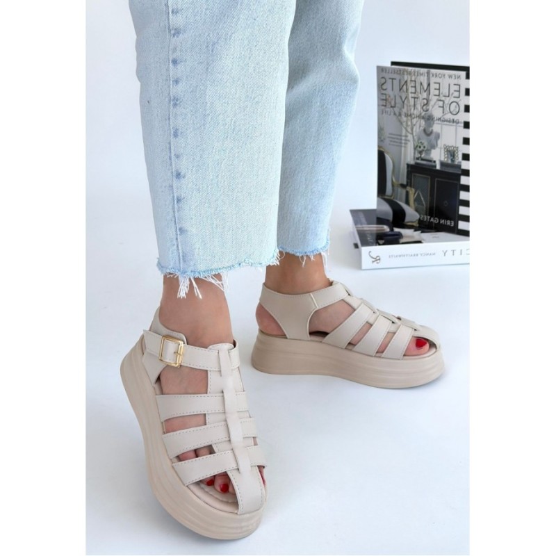 Toten Bej Cilt Kemerli Sandalet