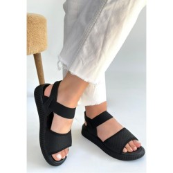 Jake Siyah Hasır Cilt Sandalet