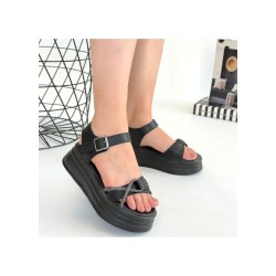 Luno Siyah Cilt Kemerli Sandalet