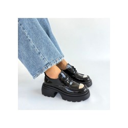 Mountain fox cushion